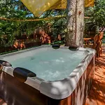 럭셔리텐트 Tiche Misto Glamping *