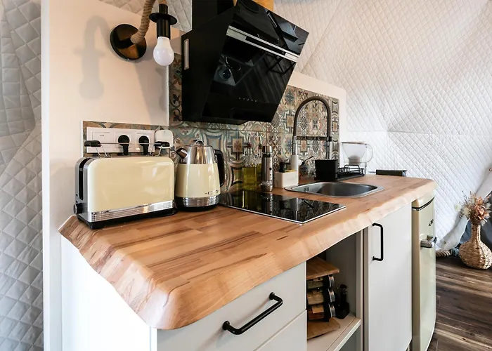 Tiché Místo Glamping *